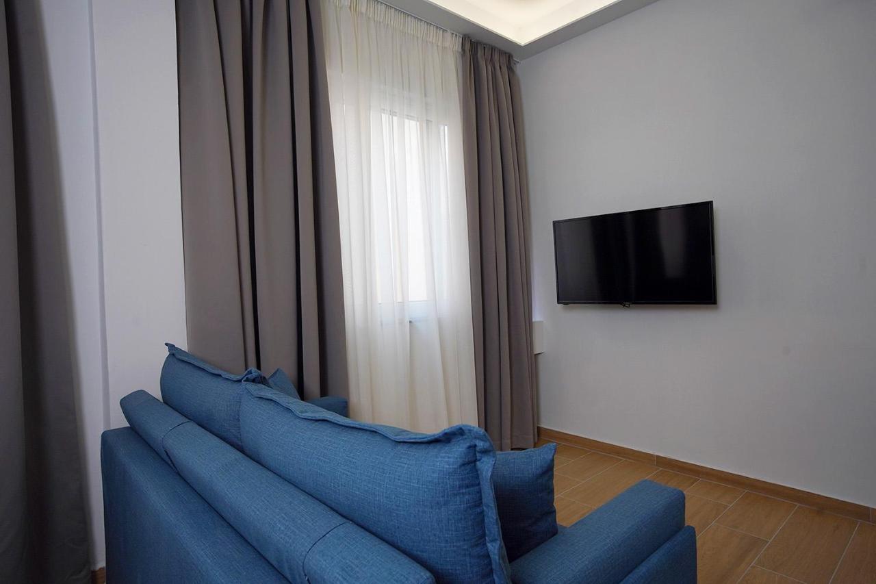 Tip - Top Suites Афіни Екстер'єр фото