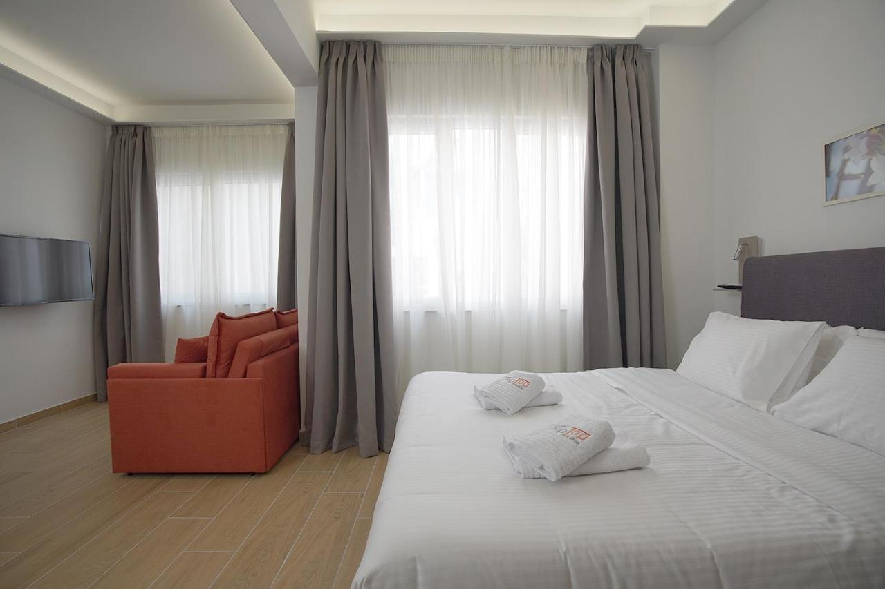Tip - Top Suites Афіни Екстер'єр фото