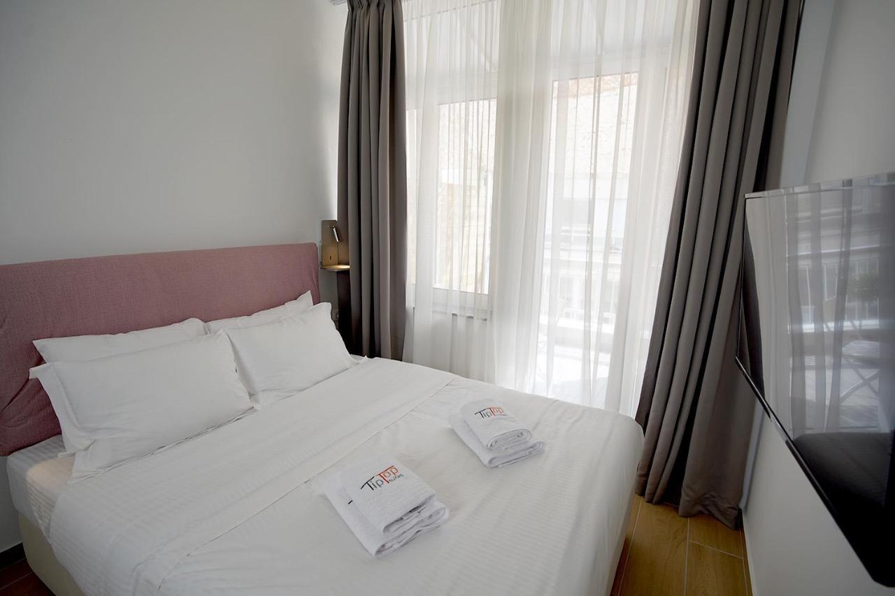 Tip - Top Suites Афіни Екстер'єр фото